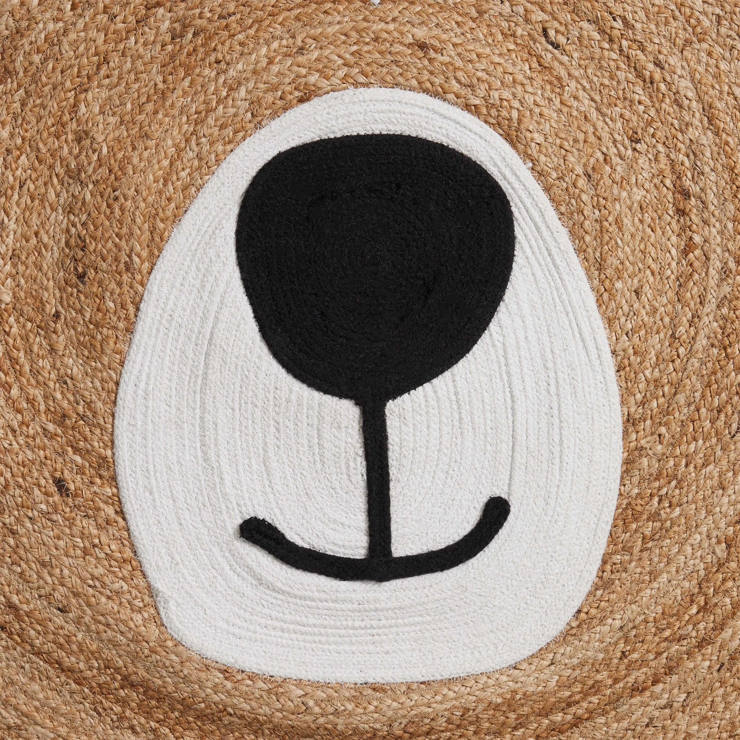 TINY TOWNHanf-Teppich Bär Ø110cm - Image 4